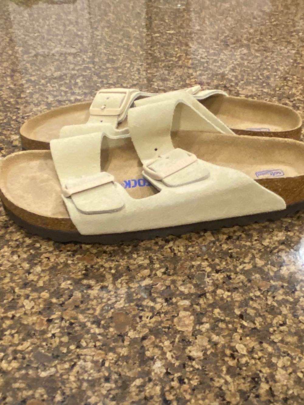 Birkenstock Arizona EU38/US7 Narrow Fit Soft Footbed Sand Suede Dandals - Picture 4 of 8
